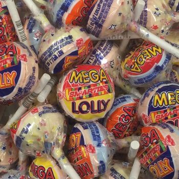 Smarties Mega Lollies Lollipops